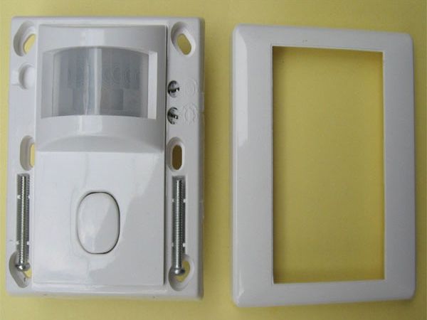 Cảm ứng âm tường